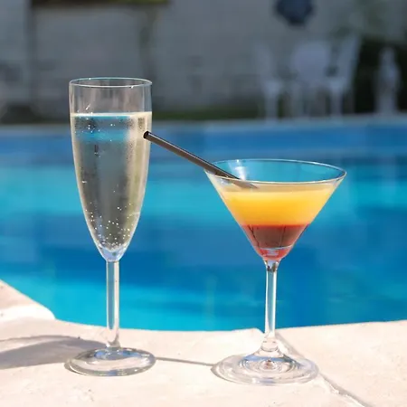 D'hotes Le Moulin Bertrand Bed & Breakfast 3*