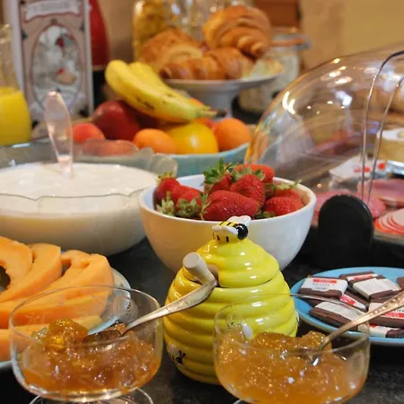 D'hotes Le Moulin Bertrand Bed & Breakfast 3*