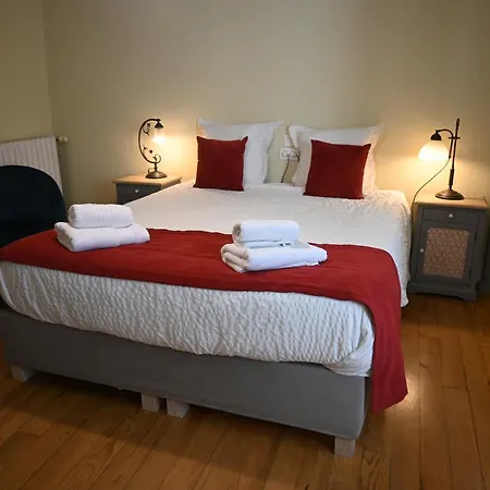 D'hotes Le Moulin Bertrand Bed & Breakfast 3*