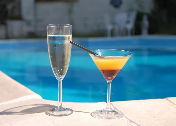 D'hotes Le Moulin Bertrand Bed & Breakfast 3*